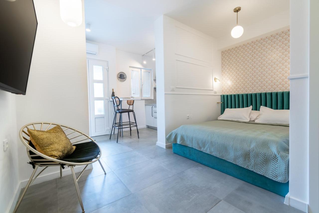 Studio Apartment Smile, Near Beach & Center, Free Parking, Balcony Makarska Exterior photo