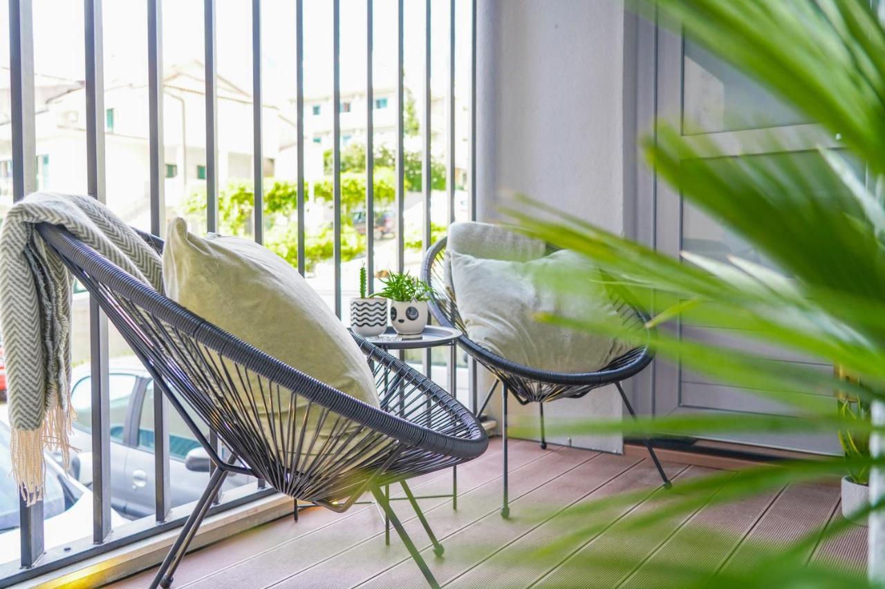 Studio Apartment Smile, Near Beach & Center, Free Parking, Balcony Makarska Exterior photo
